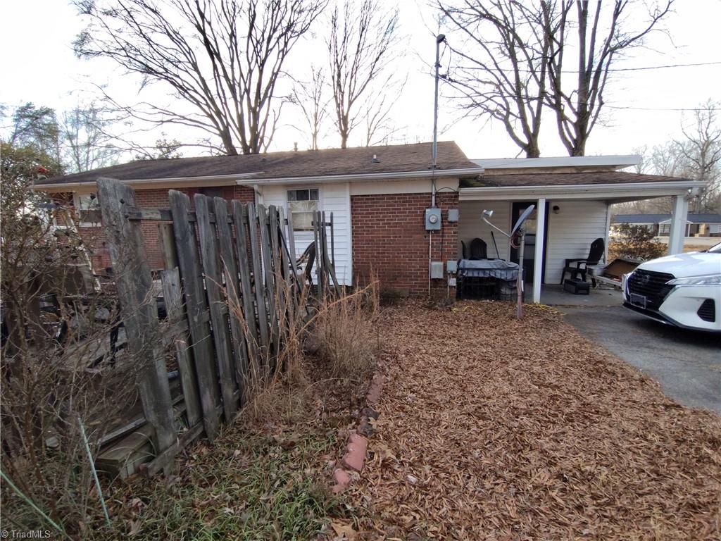 property viewer photo 9