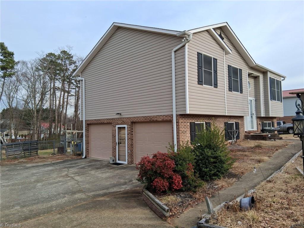 property viewer photo 3