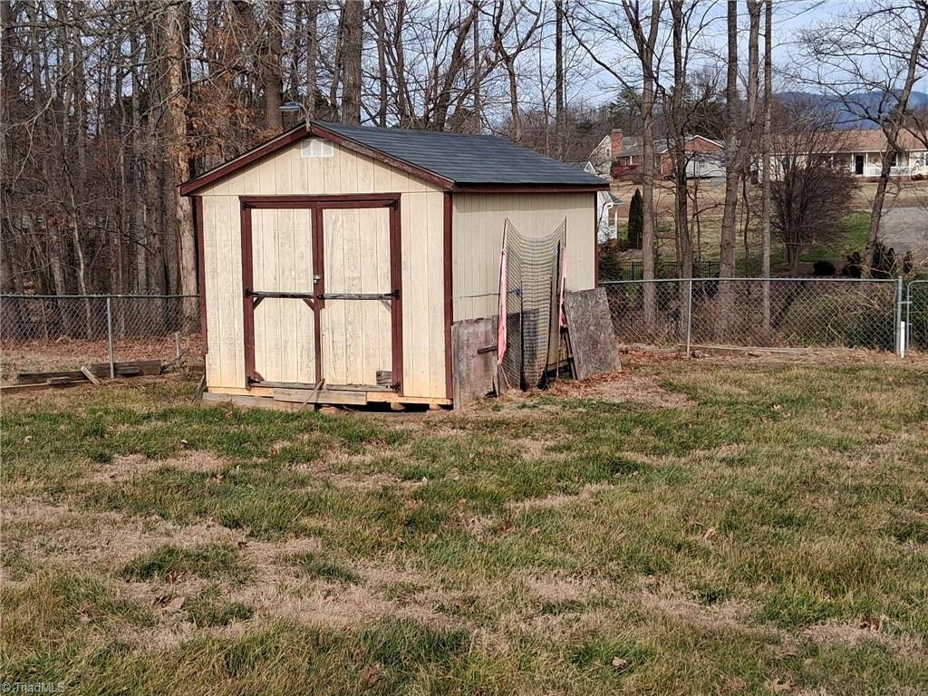 property viewer photo 6