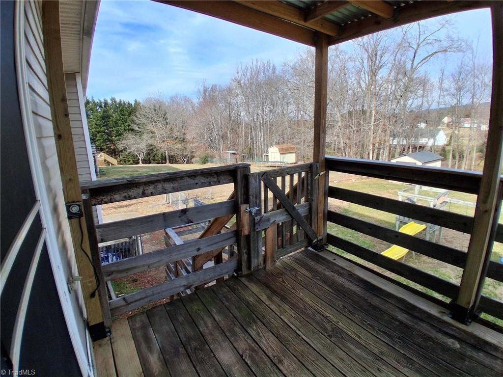 property viewer photo 8