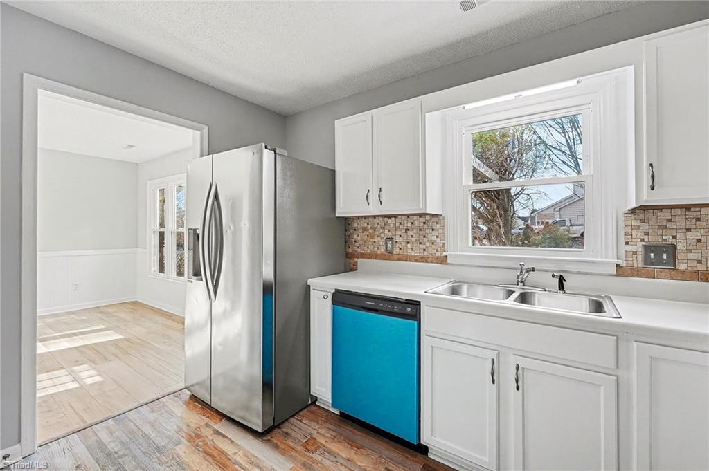 property viewer photo 4