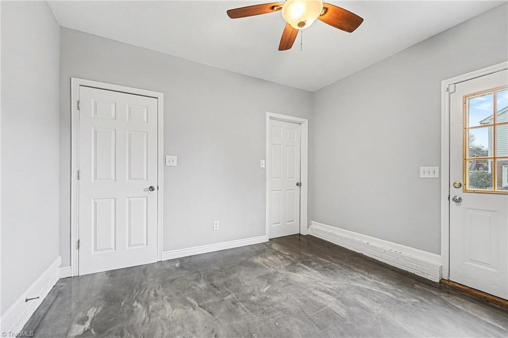 property viewer photo 9