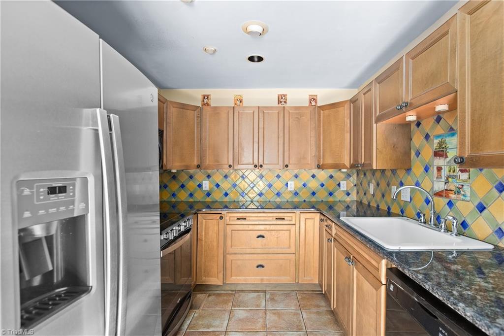 property viewer photo 7