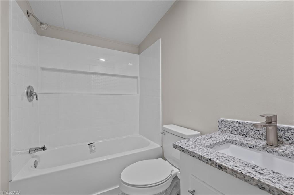 property viewer photo 22