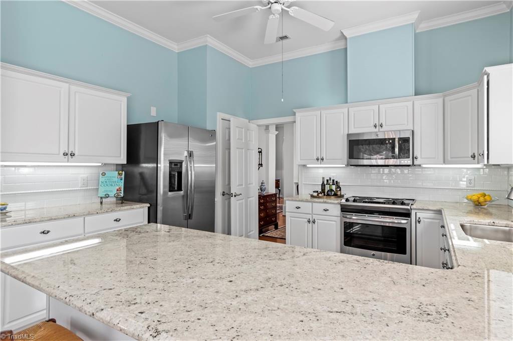 property viewer photo 11