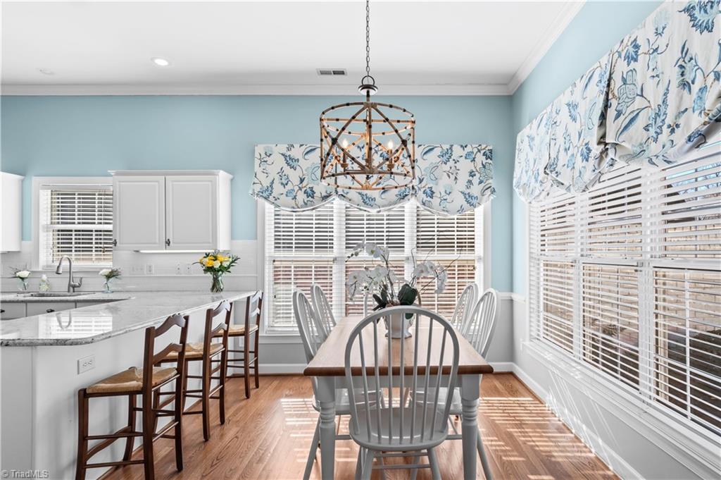 property viewer photo 13
