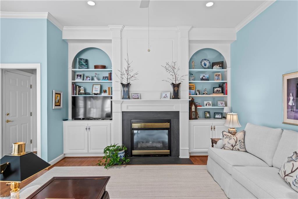 property viewer photo 15