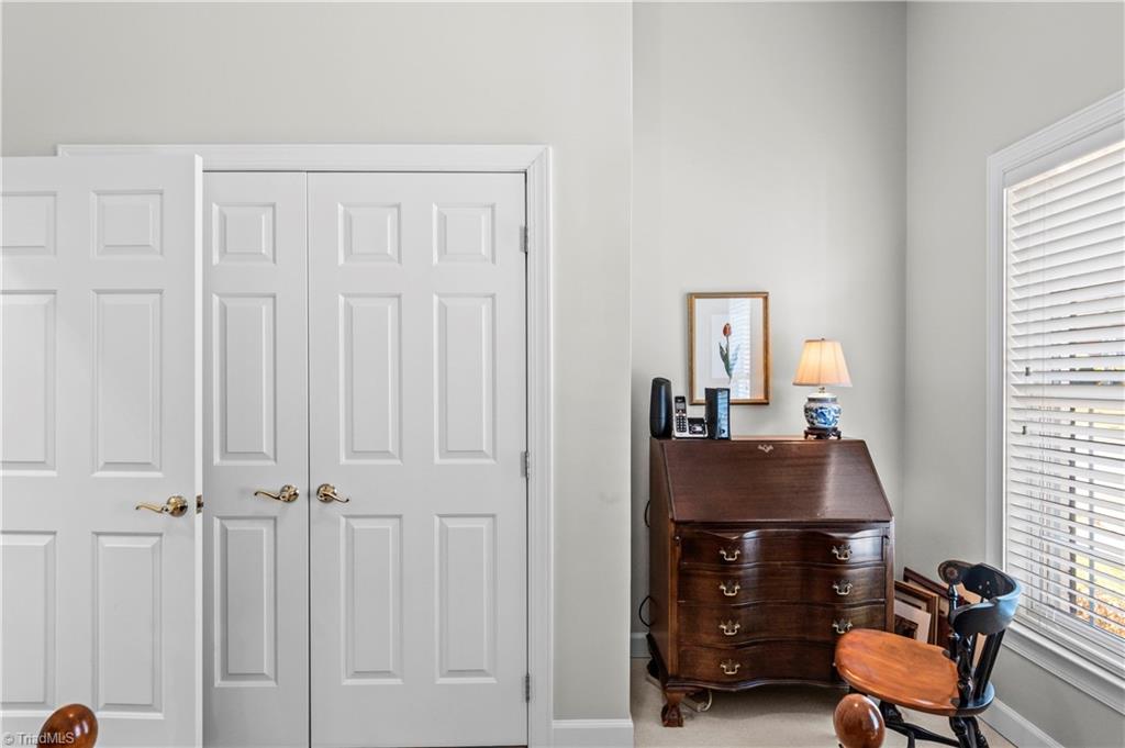 property viewer photo 24