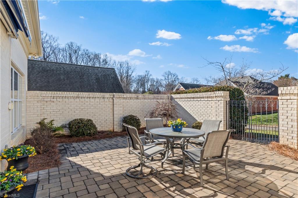 property viewer photo 27