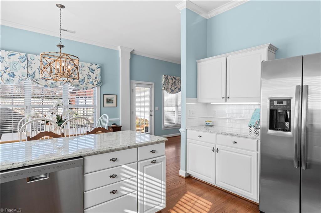 property viewer photo 9