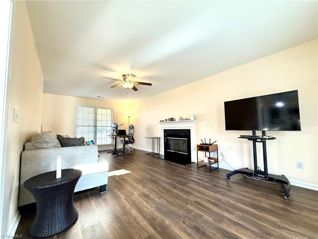 property viewer photo 11
