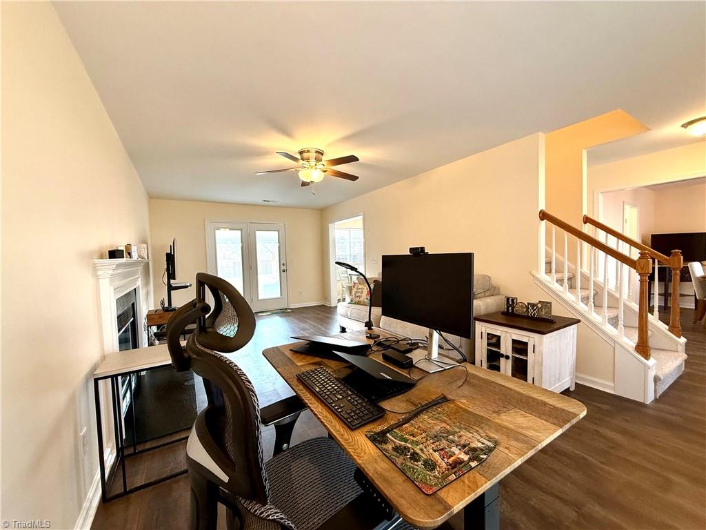property viewer photo 12