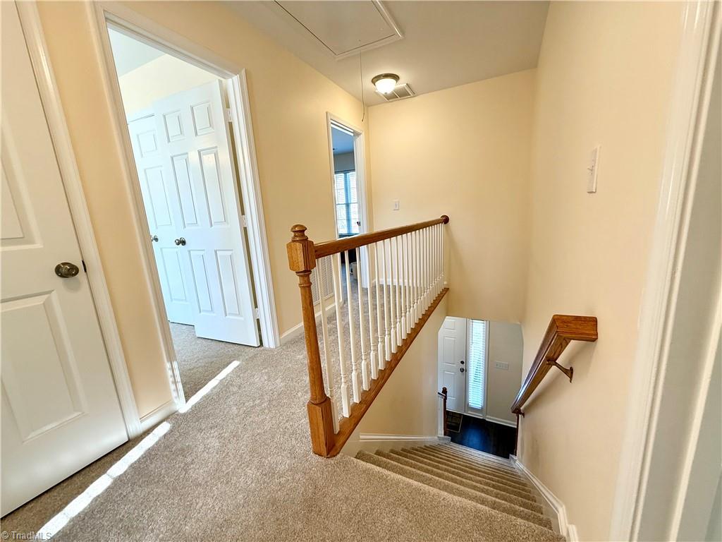 property viewer photo 15