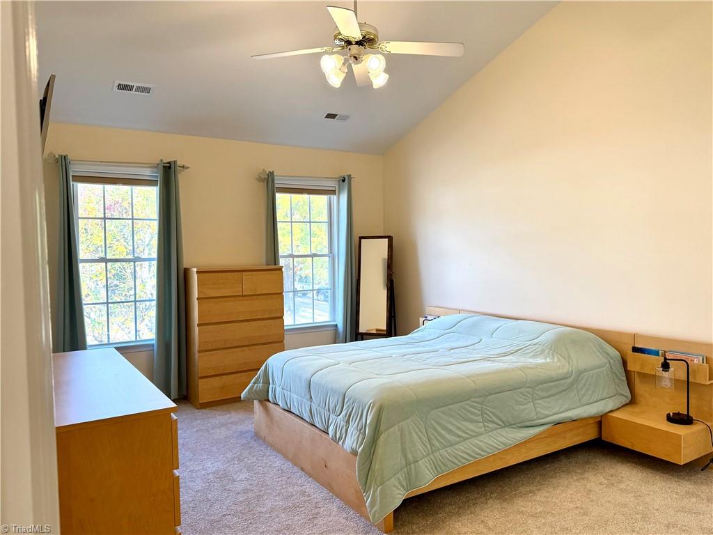 property viewer photo 17