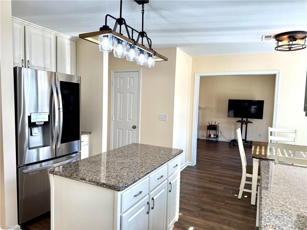 property viewer photo 6