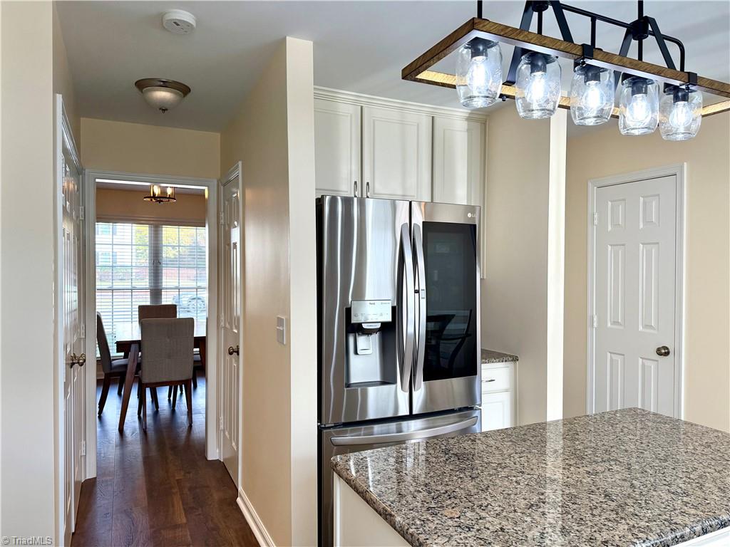 property viewer photo 7