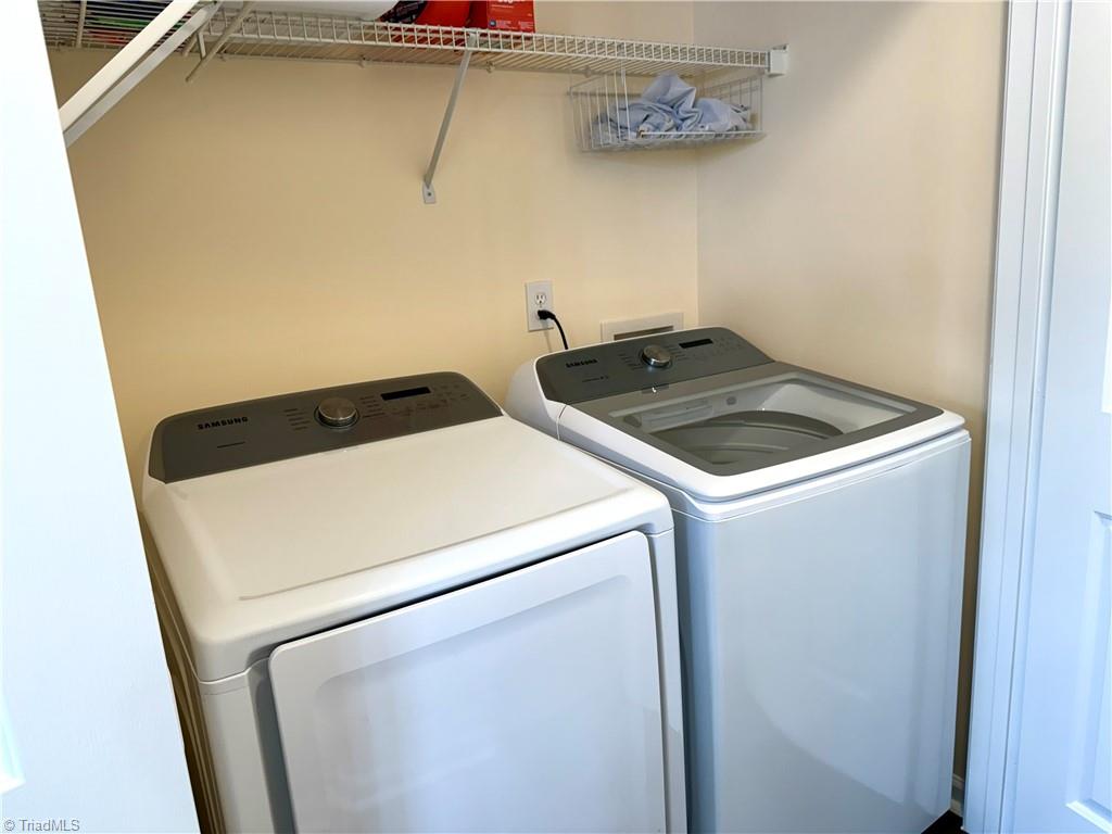 property viewer photo 8