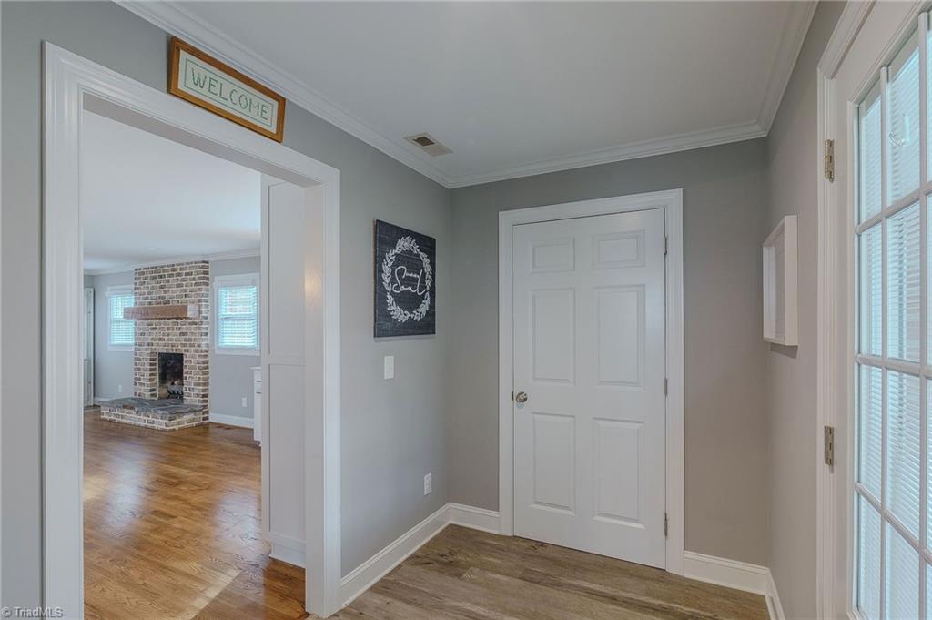 property viewer photo 10