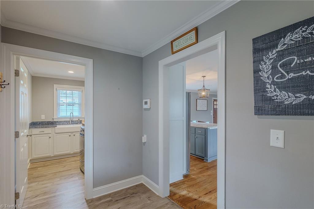 property viewer photo 11