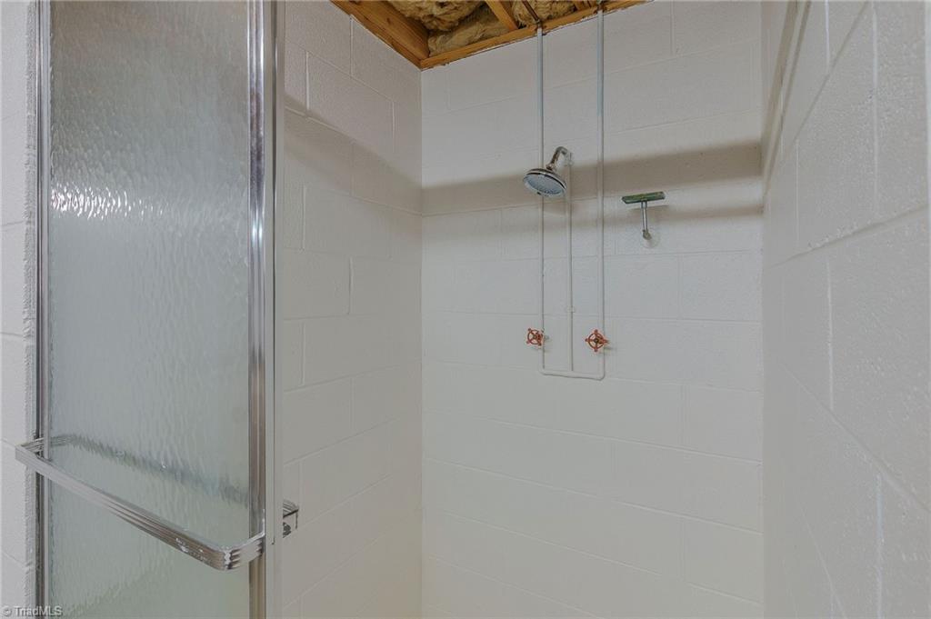 property viewer photo 26