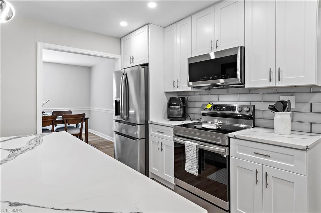 property viewer photo 12