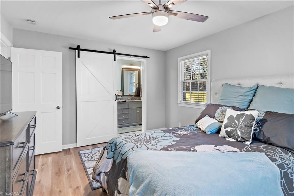 property viewer photo 19