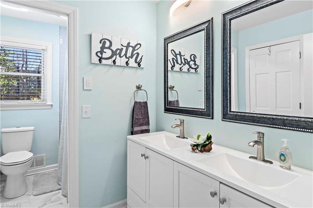 property viewer photo 24