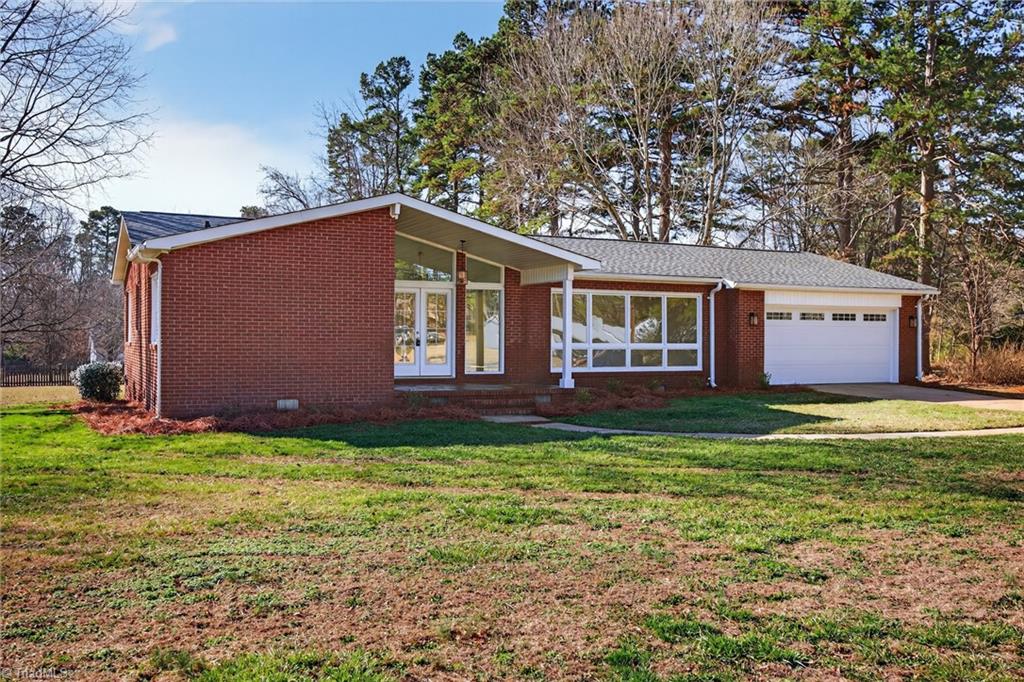 main property photo 0