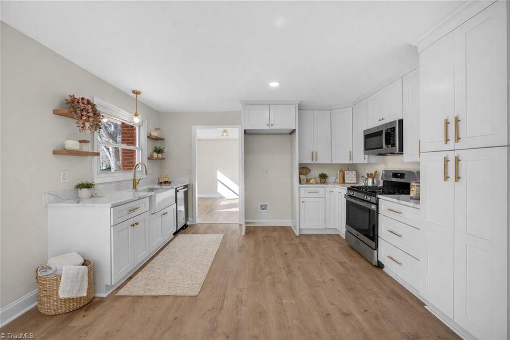 property viewer photo 1