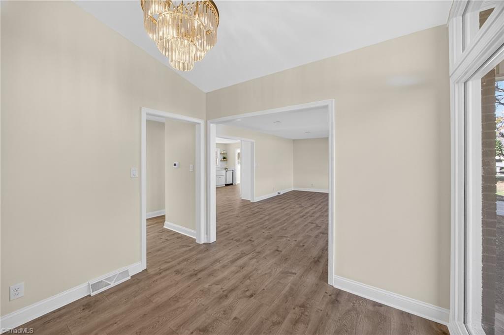 property viewer photo 23
