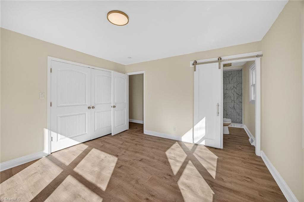 property viewer photo 32