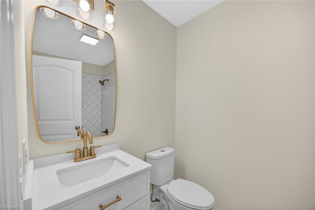 property viewer photo 37