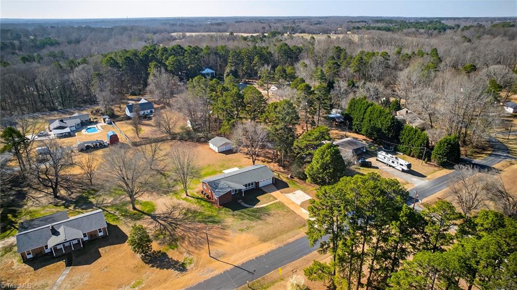 property viewer photo 45