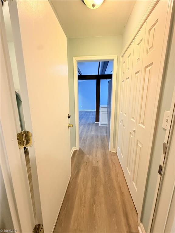 property viewer photo 25