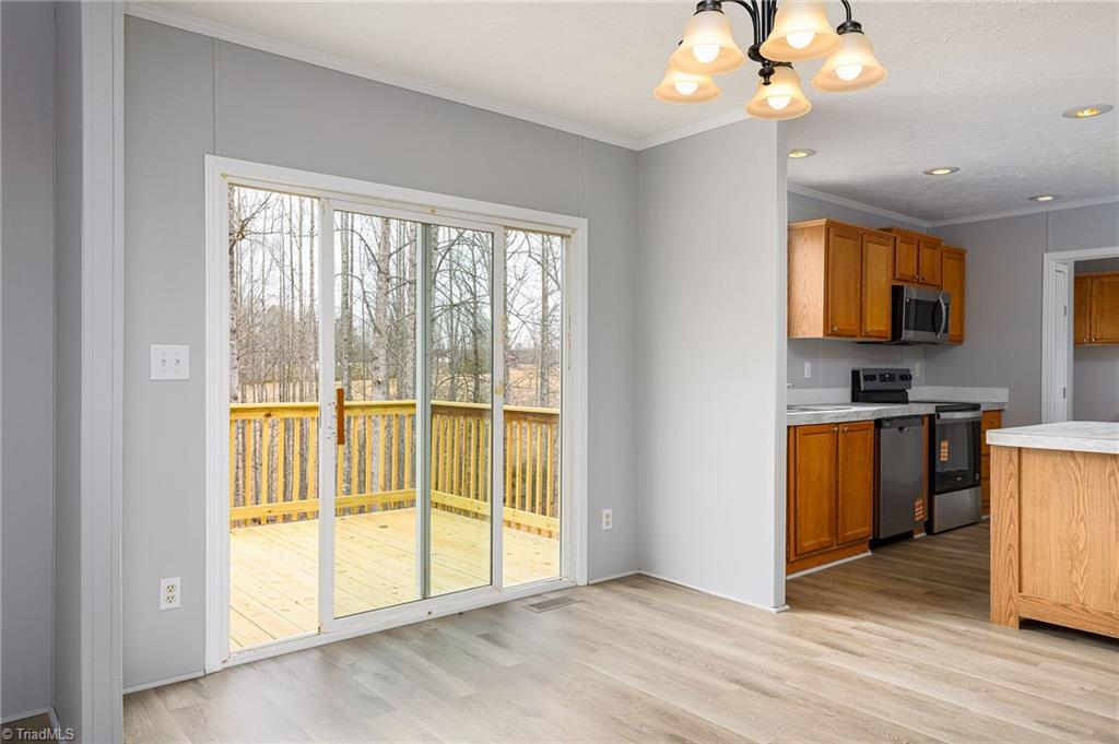 property viewer photo 33