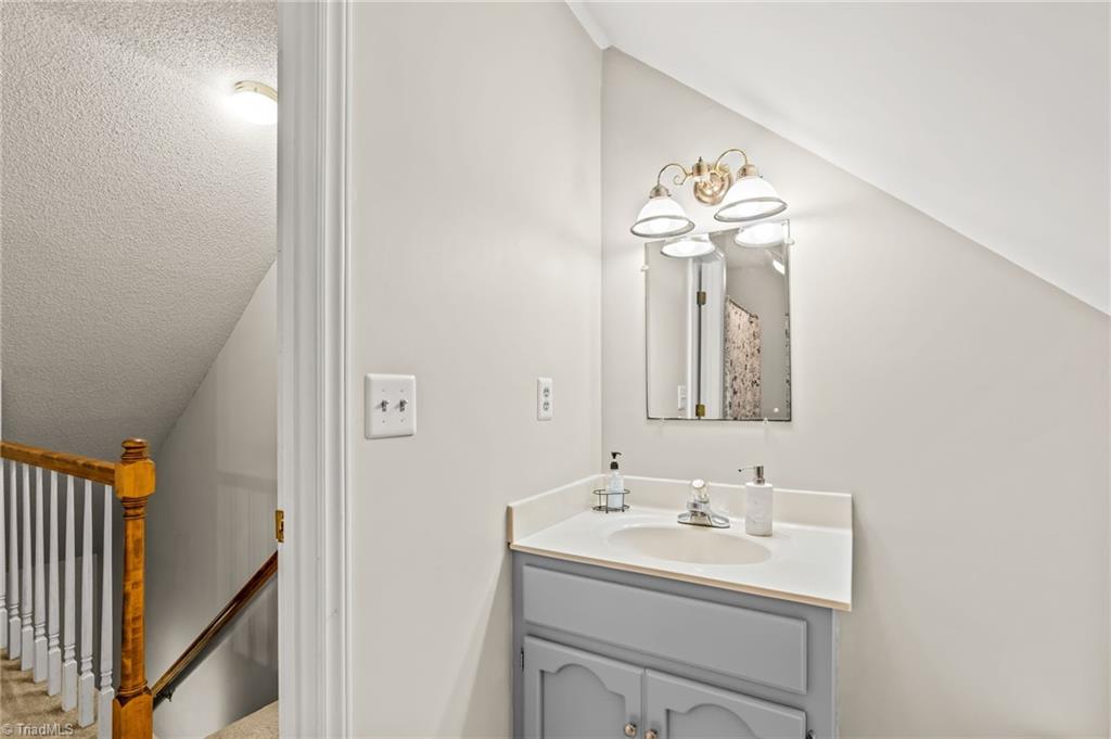 property viewer photo 14