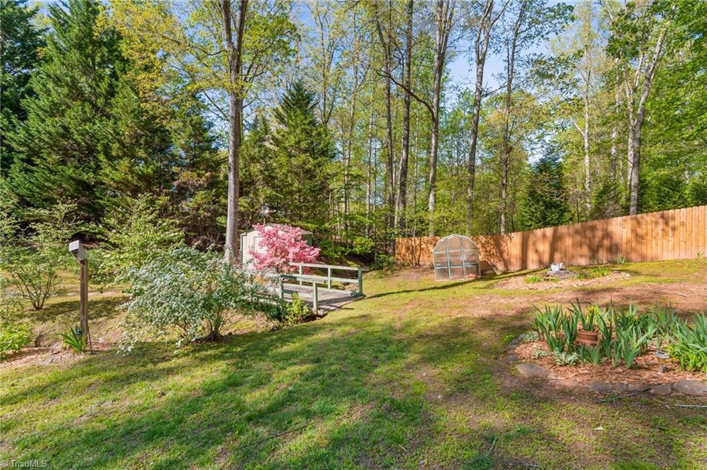property viewer photo 20