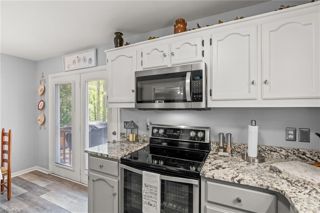 property viewer photo 7