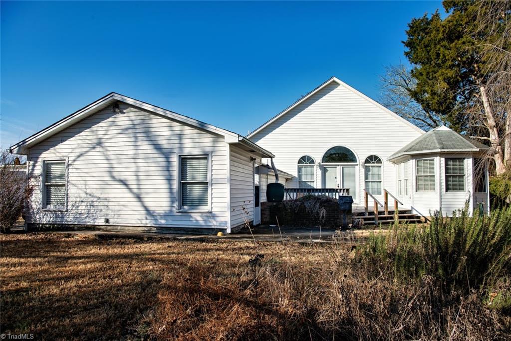 main property photo 5
