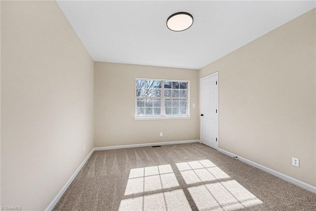 property viewer photo 19