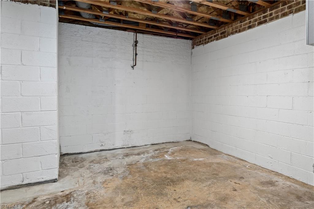 property viewer photo 31