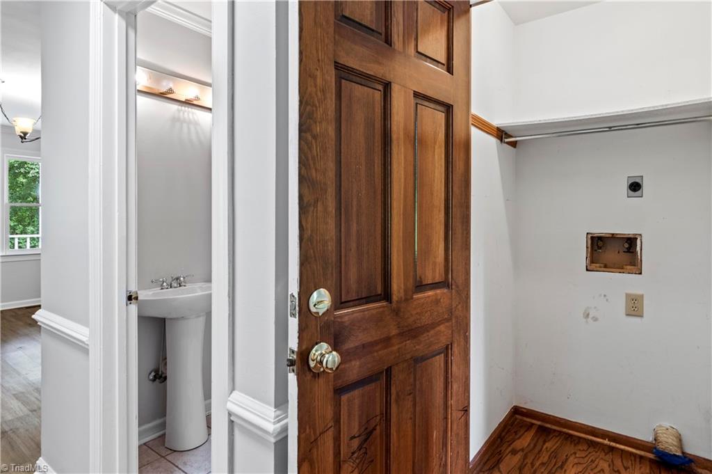 property viewer photo 6