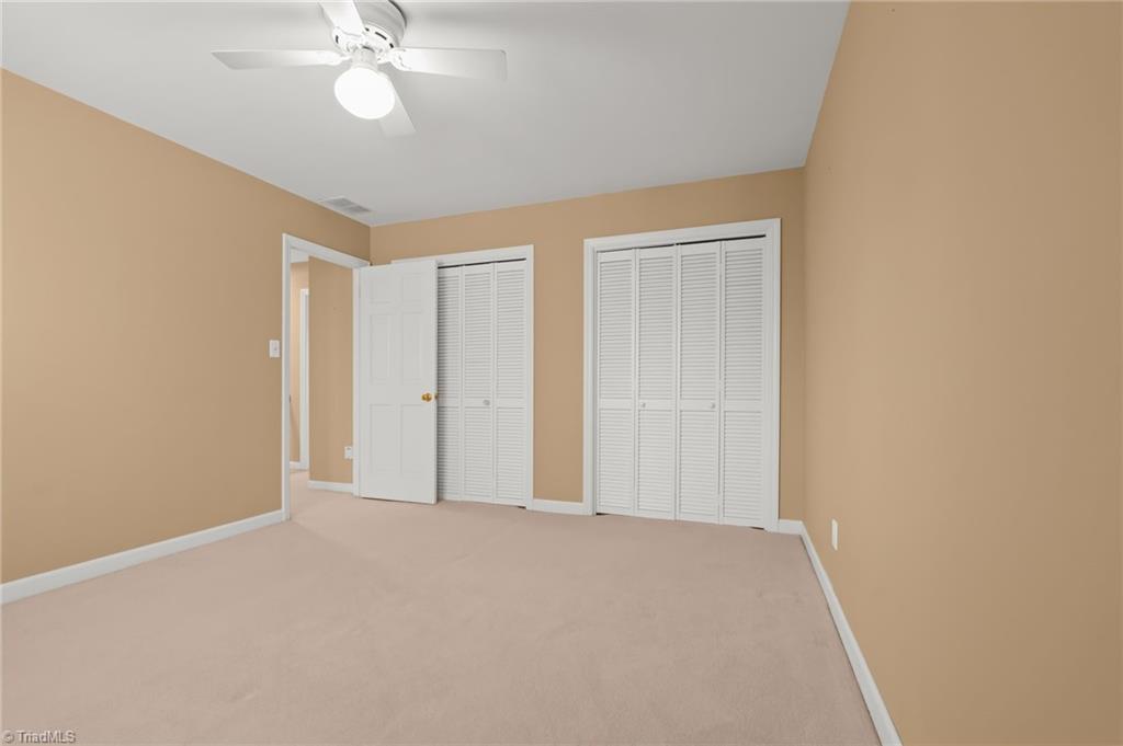 property viewer photo 18