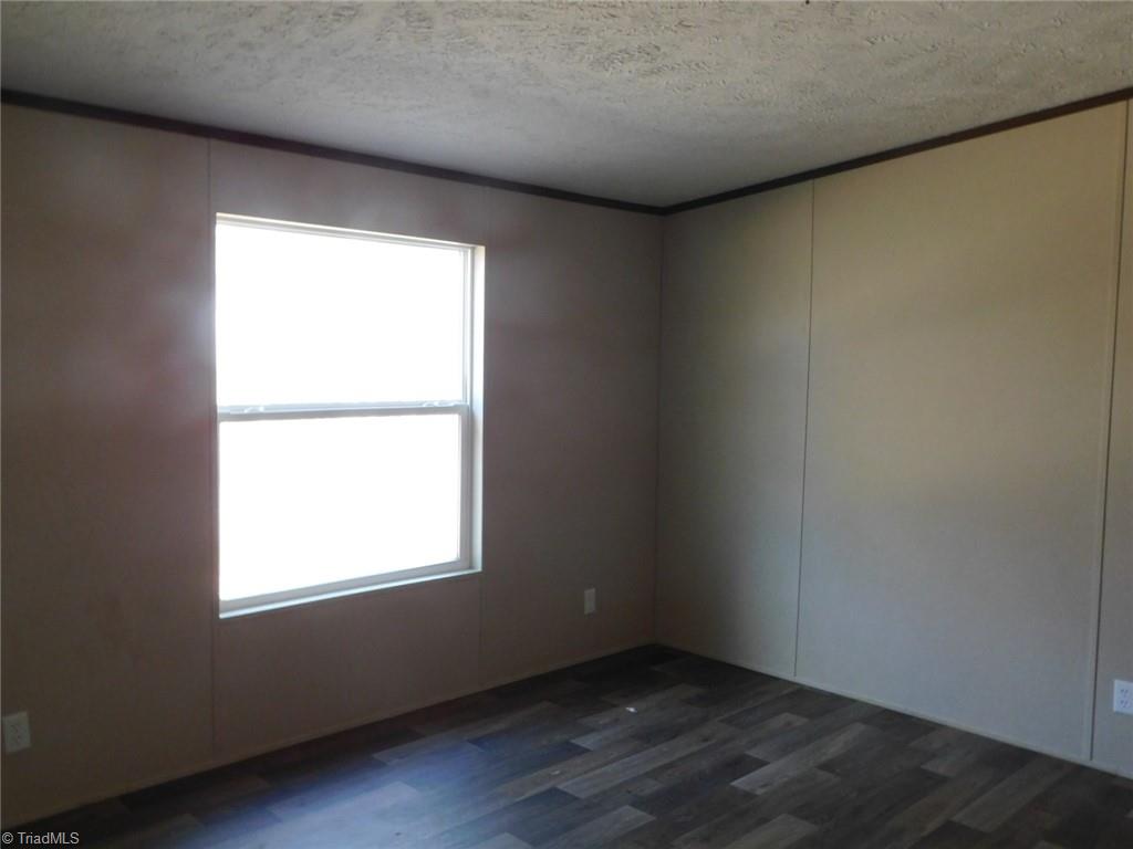 property viewer photo 11