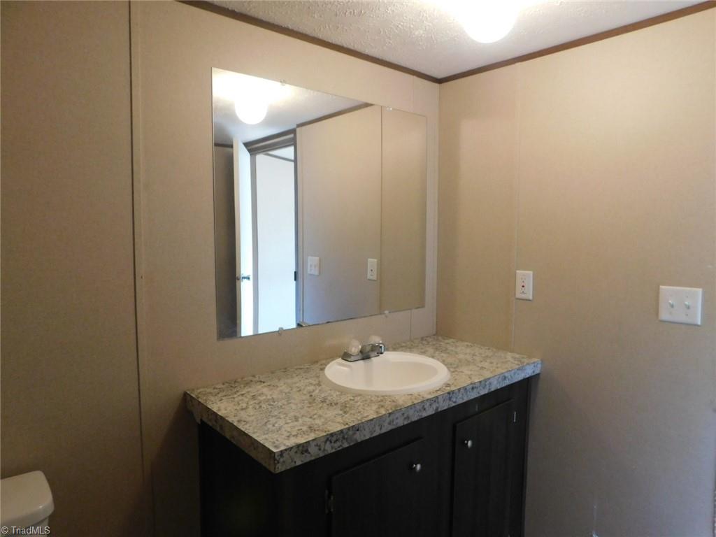 property viewer photo 18