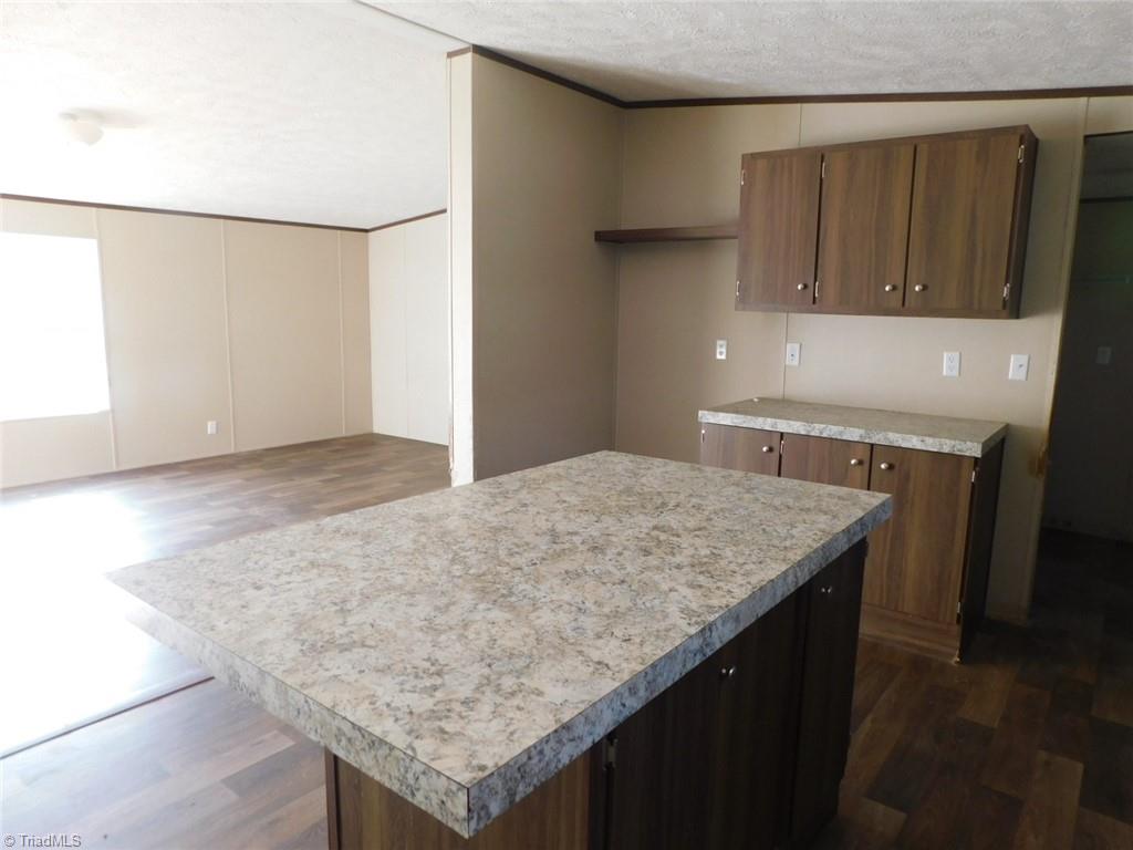 property viewer photo 2