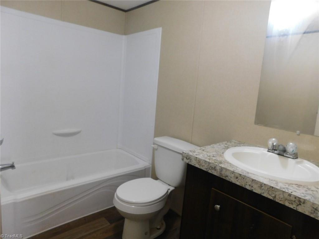 property viewer photo 20