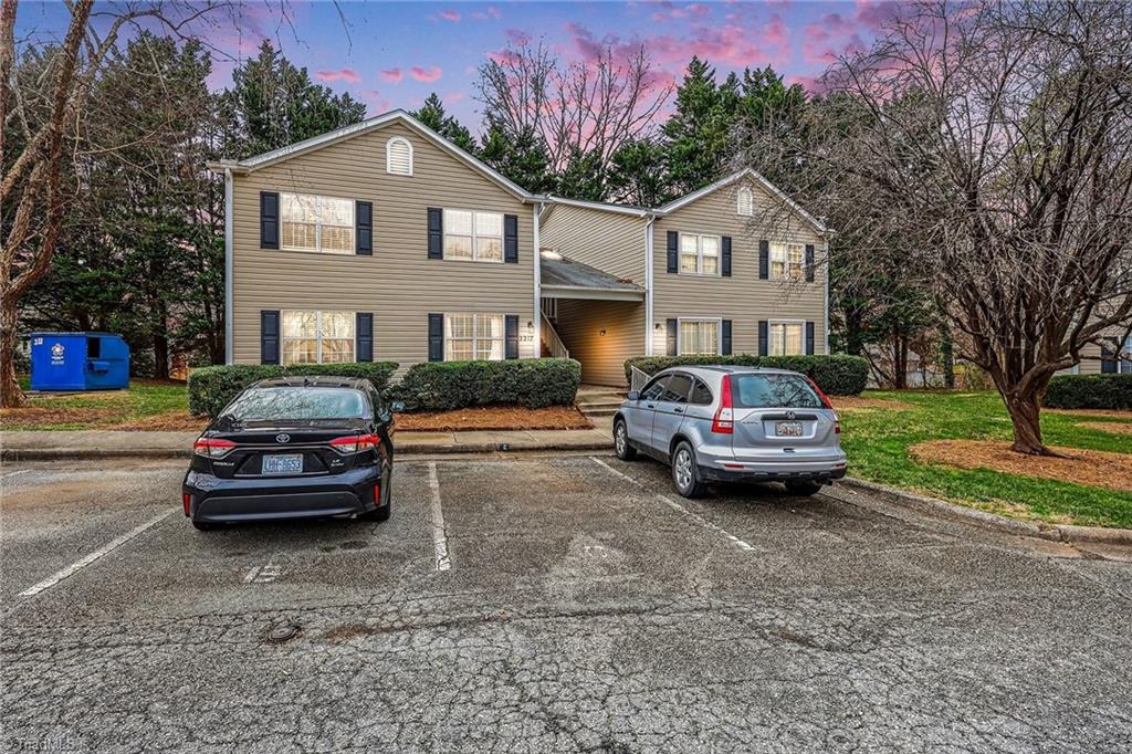 property viewer photo 14