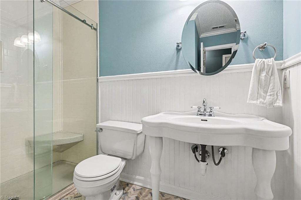 property viewer photo 8
