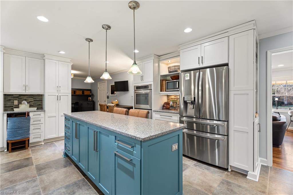 property viewer photo 15
